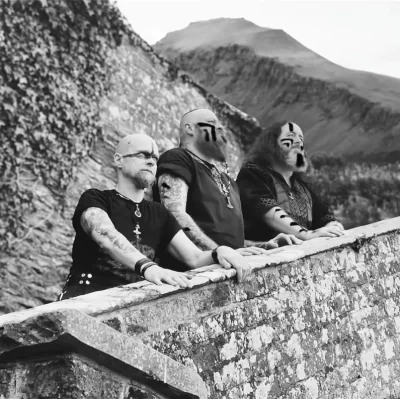 Irish Alt-Rock Vikings Ren Marabou & The Berserkers